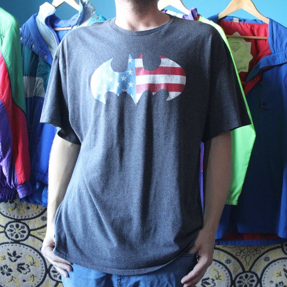 DC Comics Other - DC COMICS Batman American Flag Silhouette Tee